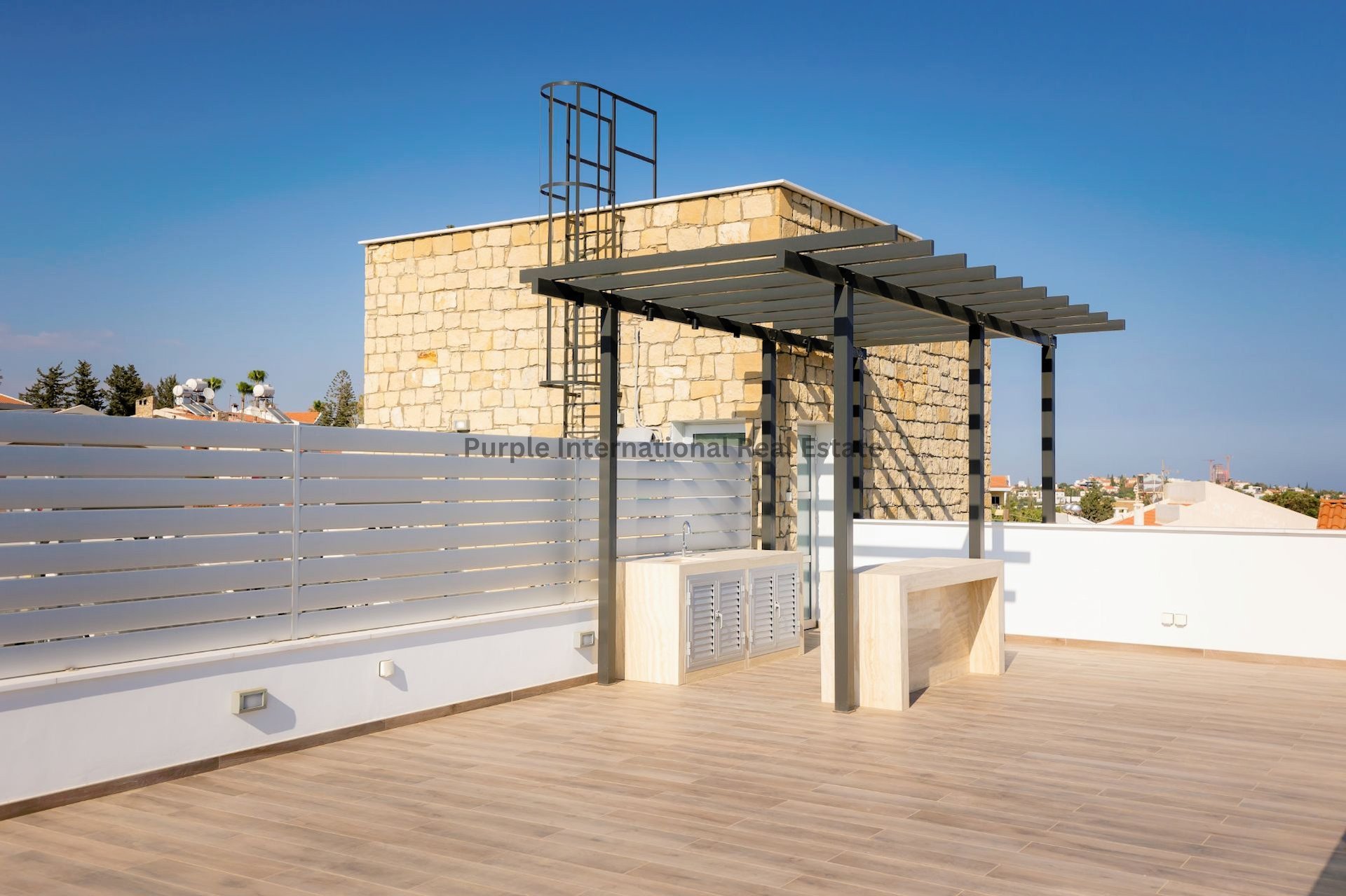 2 bedrooms Apartment in Germasogeia, Limassol, Cyprus No. 35370