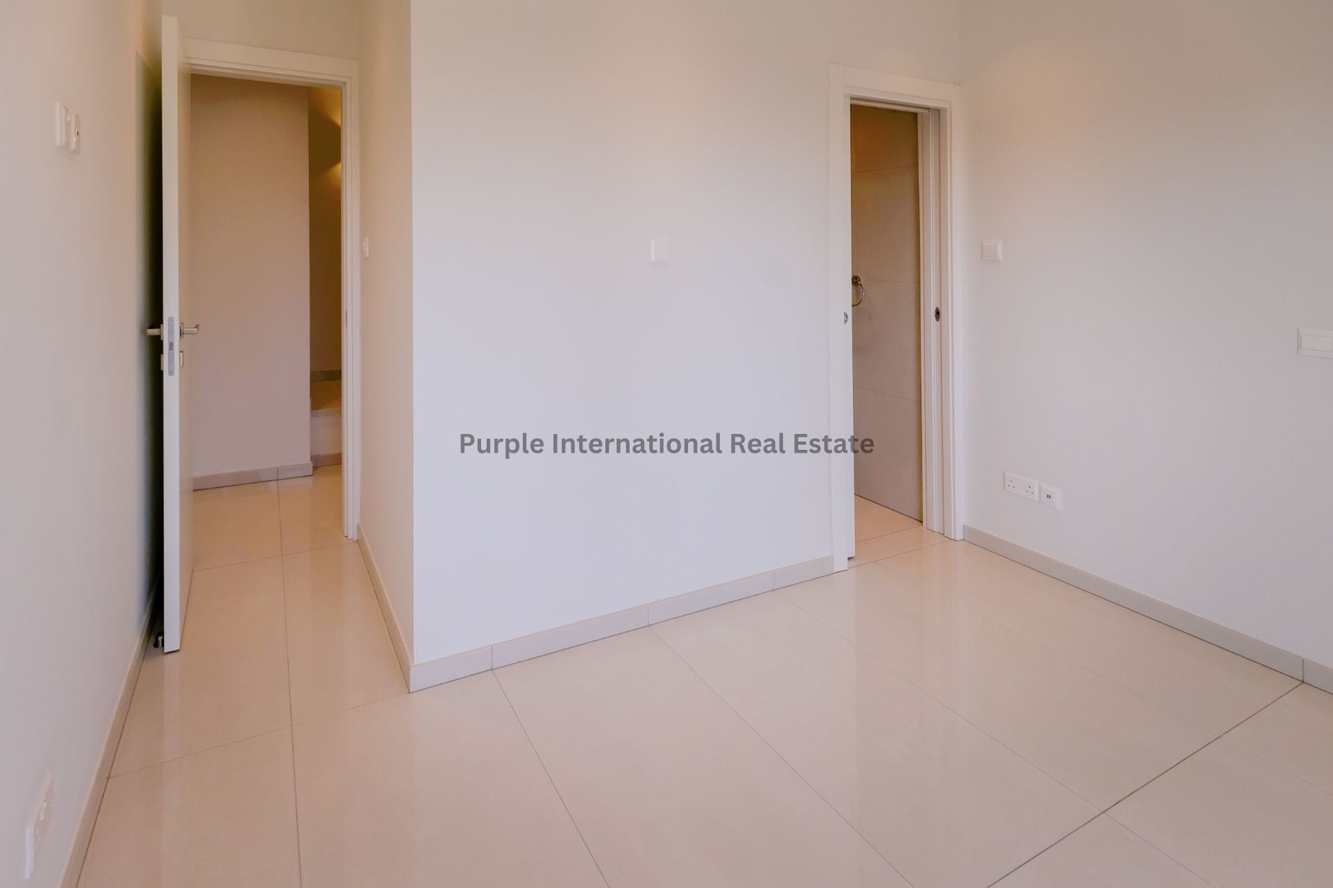 2 bedrooms Apartment in Germasogeia, Limassol, Cyprus No. 35371