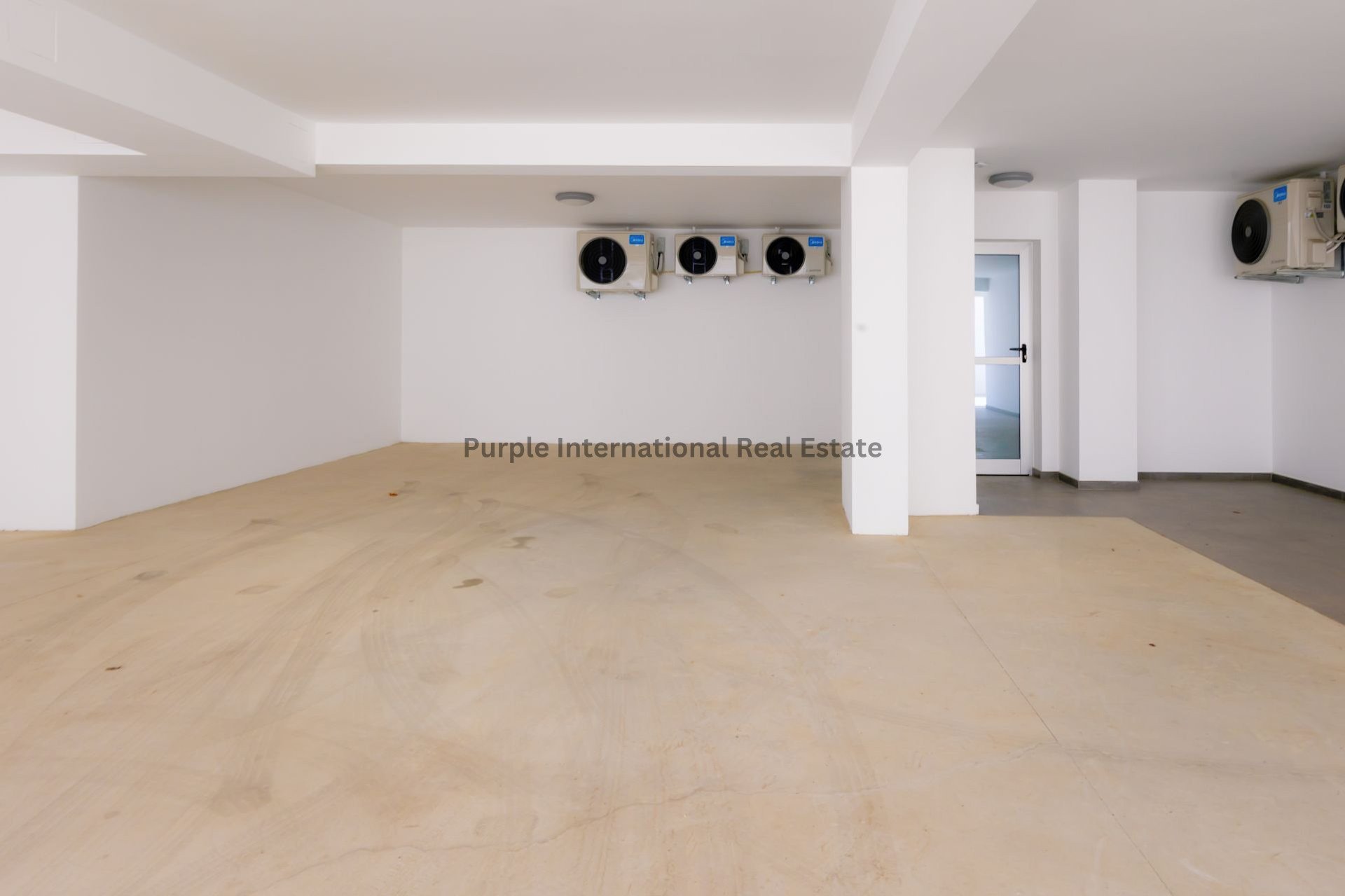 2 bedrooms Apartment in Germasogeia, Limassol, Cyprus No. 35371