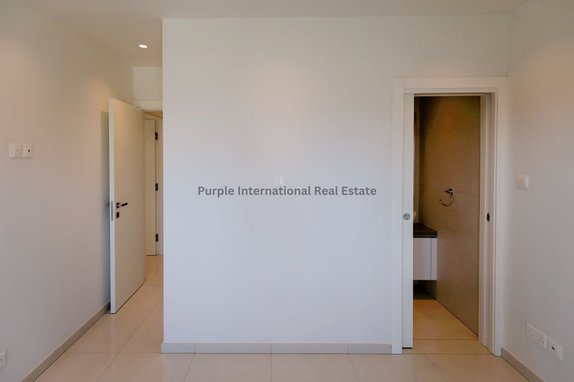 2 bedrooms Apartment in Germasogeia, Limassol, Cyprus No. 35371