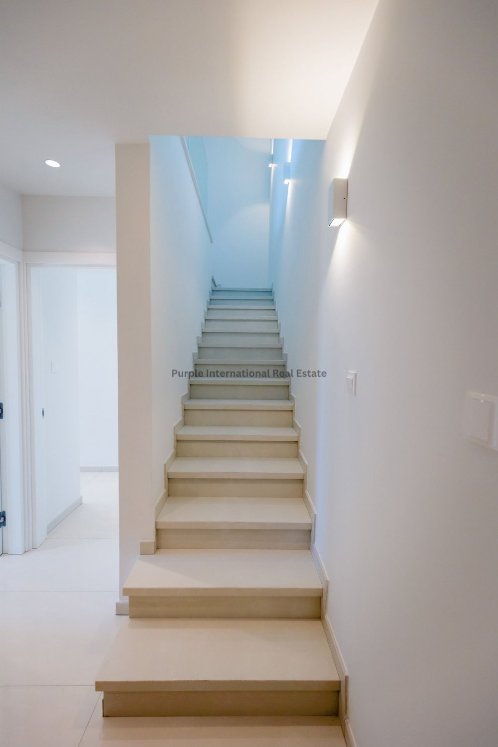 2 bedrooms Apartment in Germasogeia, Limassol, Cyprus No. 35371