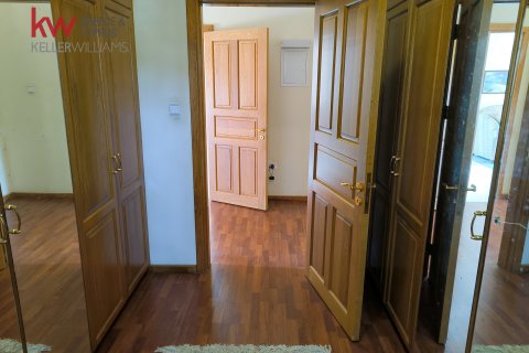 5 bedrooms Villa in Larnaka,  No. 40175 27