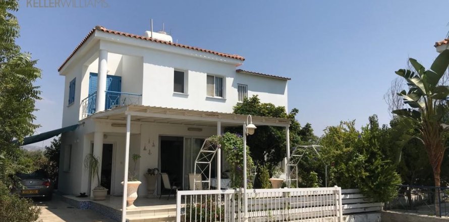 3 bedrooms Townhouse in Psematismenos, Larnaka,  No. 40174