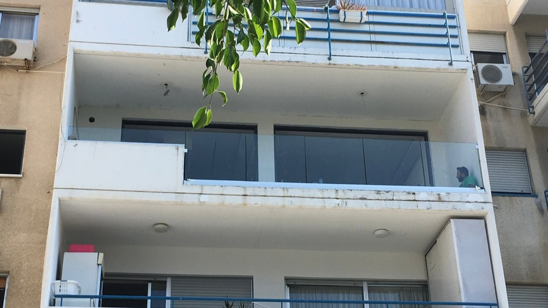 3 bedrooms Apartment in Limassol, Cyprus No. 26142