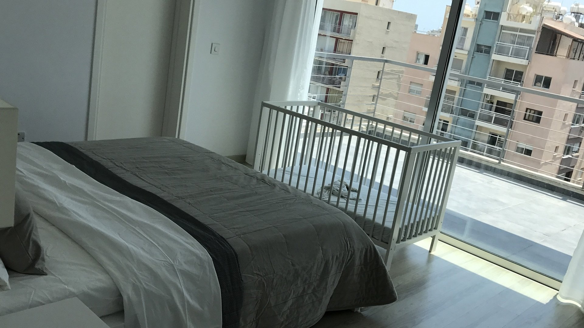 4 bedrooms Apartment in Neapolis, Limassol, Cyprus No. 26143