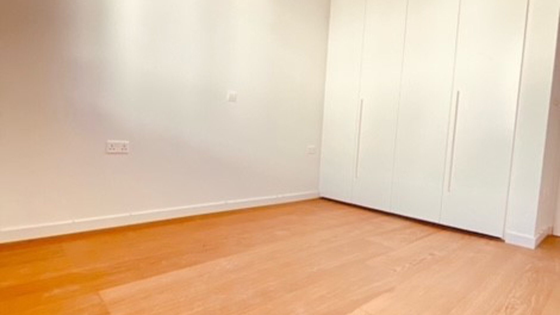3 bedrooms Penthouse in Germasogeia, Limassol, Cyprus No. 26137