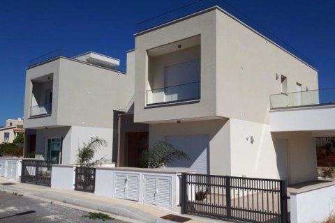 3 chambres Villa à Konia, Paphos, Chypre No. 26012