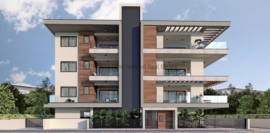 4 bedrooms Apartment in Potamos tis Germasogeias, Germasogeia, Limassol,  No. 32302