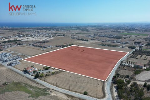 Земельный участок 71152м2 в Пила, Ларнака,  № 40681 2