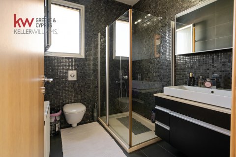 7 bedrooms Townhouse in Larnaka,  No. 40682 12