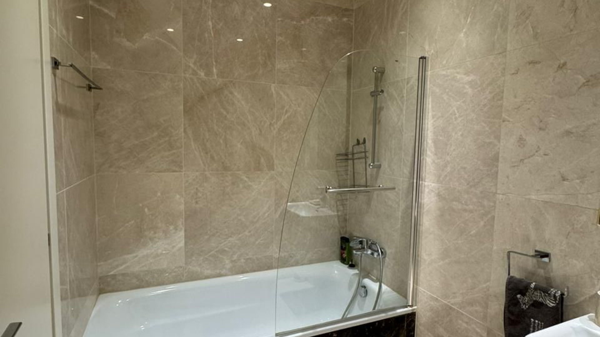 2 bedrooms Apartment in Papas, Limassol, Cyprus No. 30823