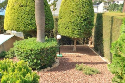 3 bedrooms Villa in Limassol,  No. 38066 2