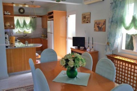 3 bedrooms Villa in Limassol,  No. 38066 7