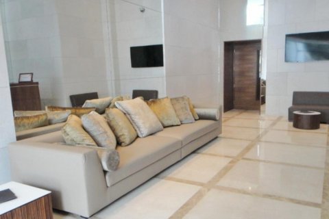 Studio Apartment in Nicosia, No. 38070 3