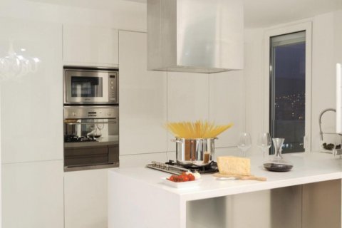 2 bedrooms Apartment in Limassol,  No. 38067 3