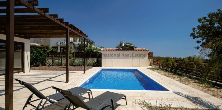 Вилла с 5 спальнями в Суни-Занакья, Лимасол, № 36652