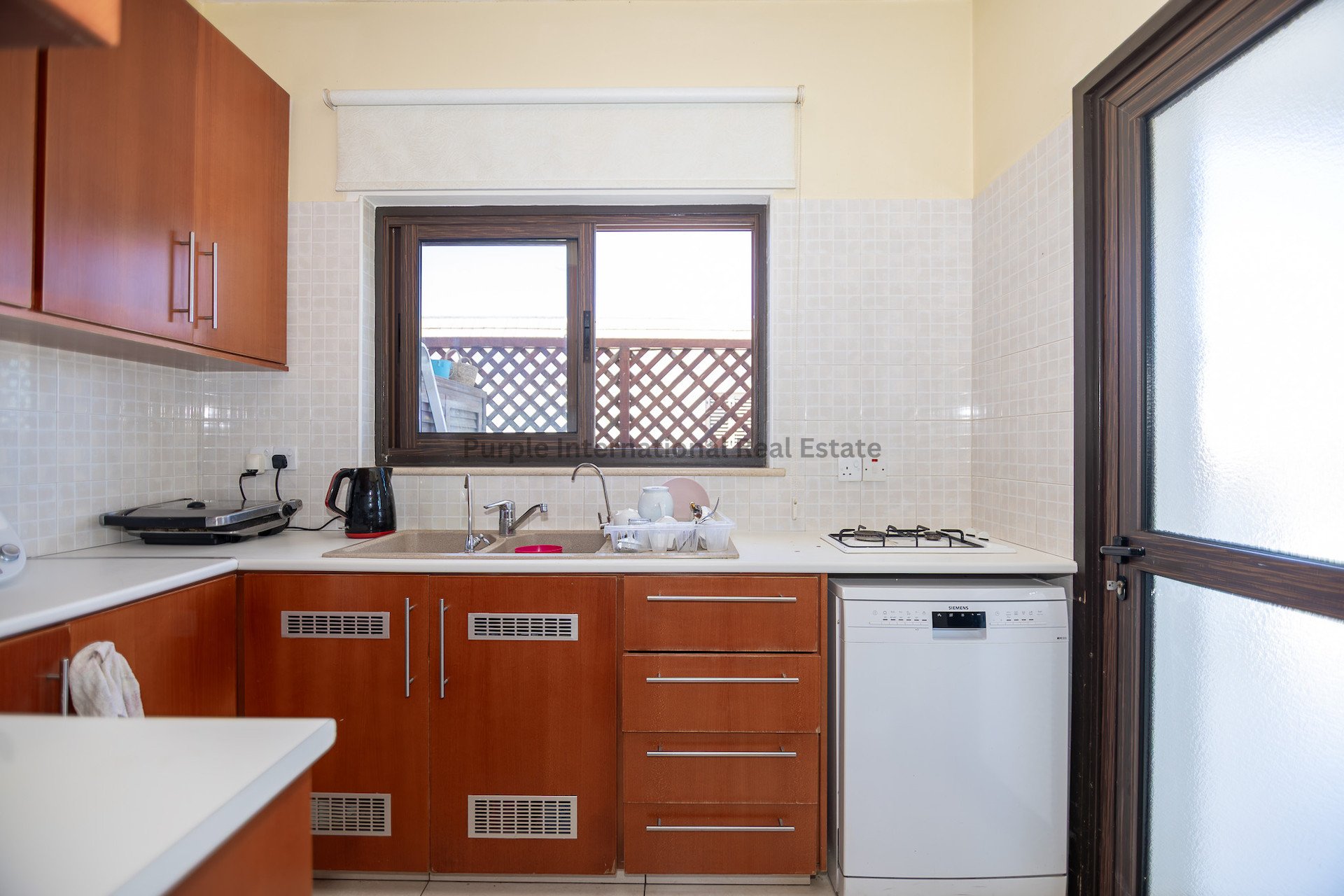 Вилла с 6 спальнями в Дериния, Аммохостос, Кипр № 36457