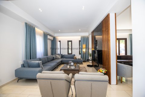 6 bedrooms Villa in Deryneia, Ammochostos,  No. 36457 10