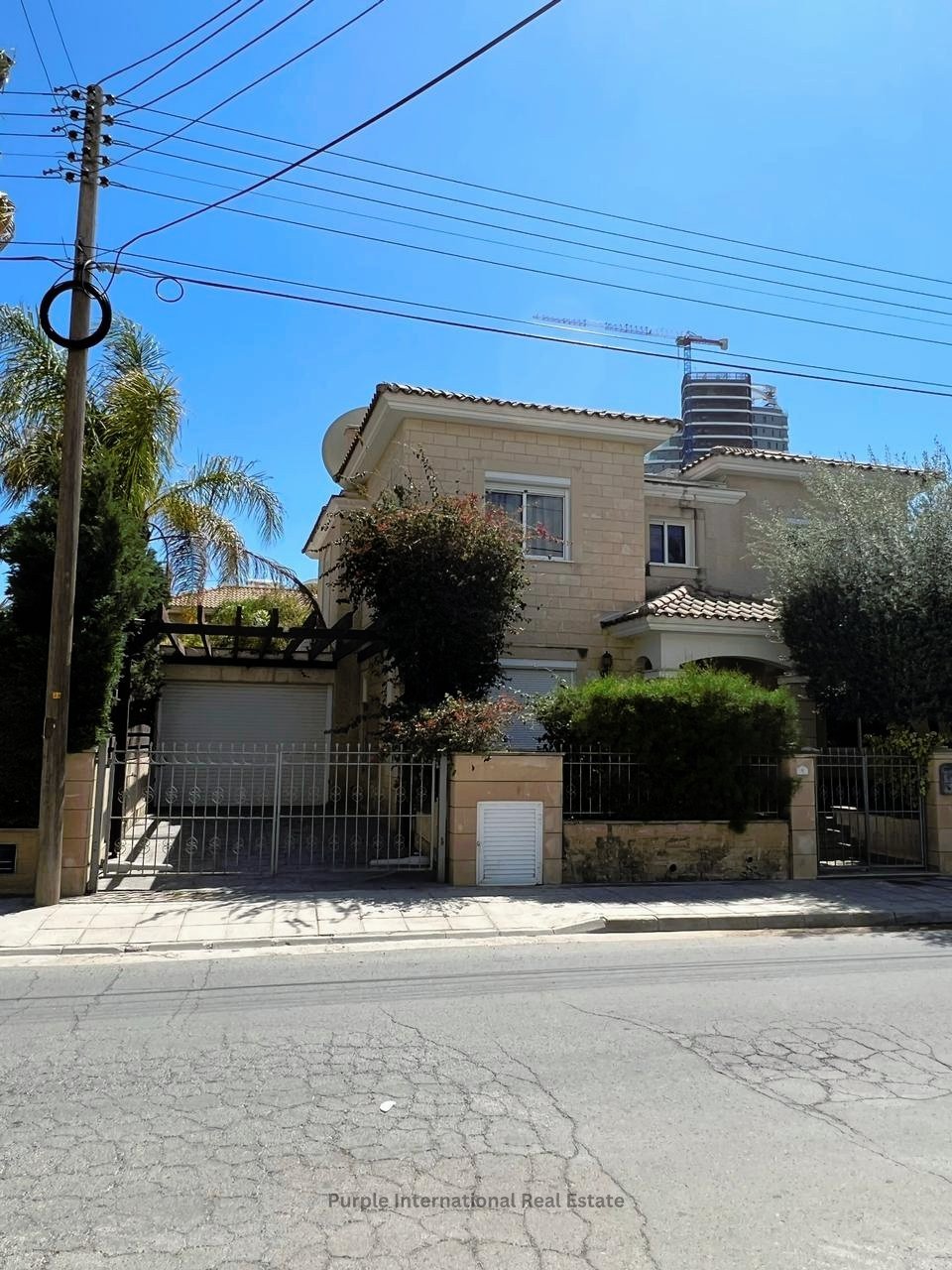 4 bedrooms Villa in Germasogeia, Limassol, Cyprus No. 36453