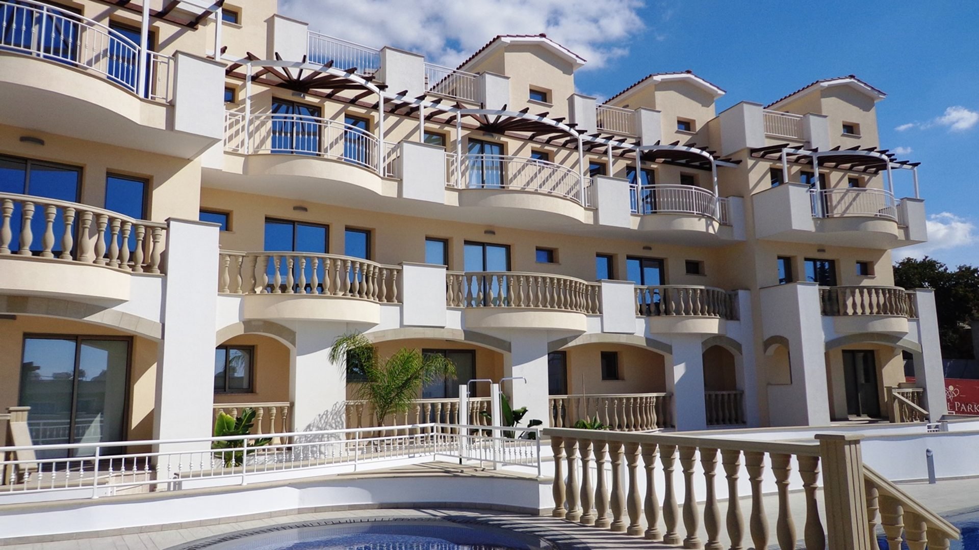 3 dormitorios Apartamento en Pearl Park Residences Paphos, Chipre No. 5334