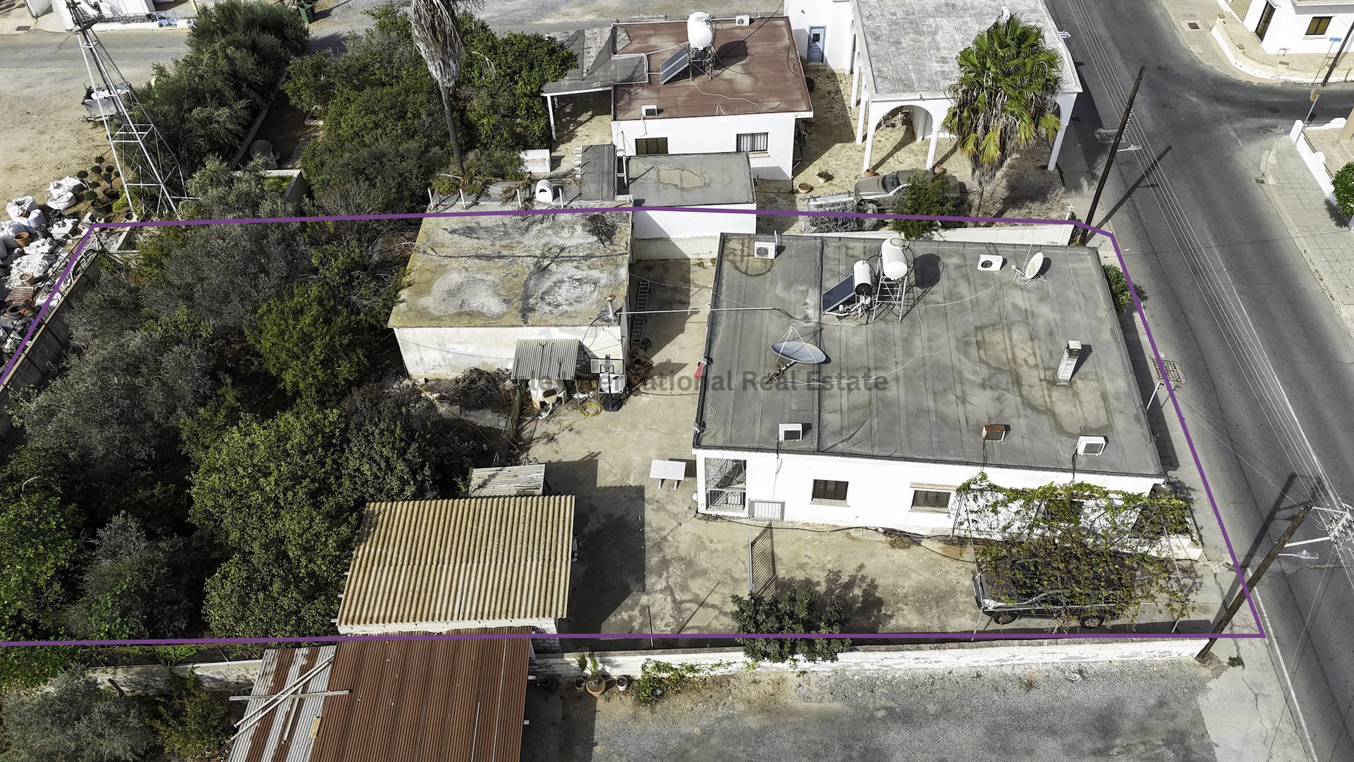 4 bedrooms Bungalow in Paralimni, Ammochostos, Cyprus No. 51202