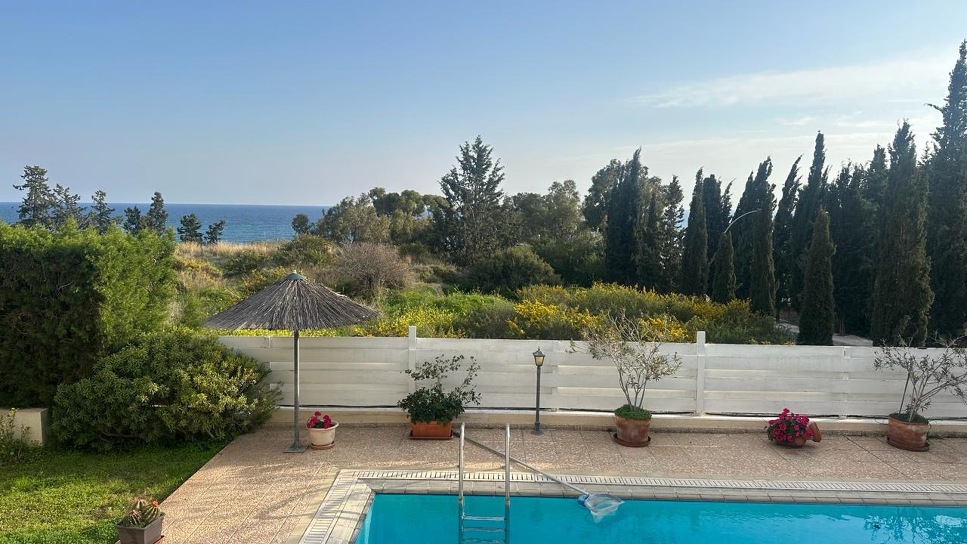 5 bedrooms Villa in Agios Tychonas, Limassol, Cyprus No. 30487