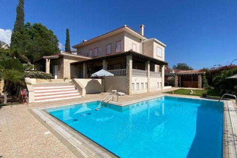 5 bedrooms Villa in Agios Tychonas, Limassol, Cyprus No. 30487
