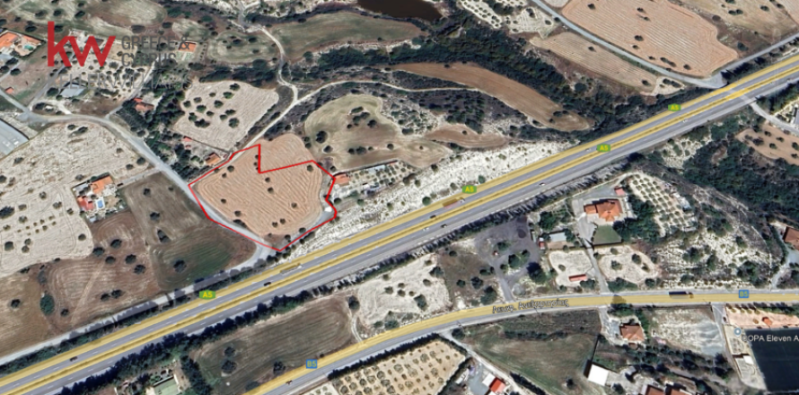 6708m2 Terrain à Alethriko, Larnaka,  No. 56796
