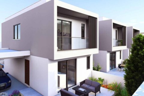 3 bedrooms Villa in Paphos, No. 37940 3