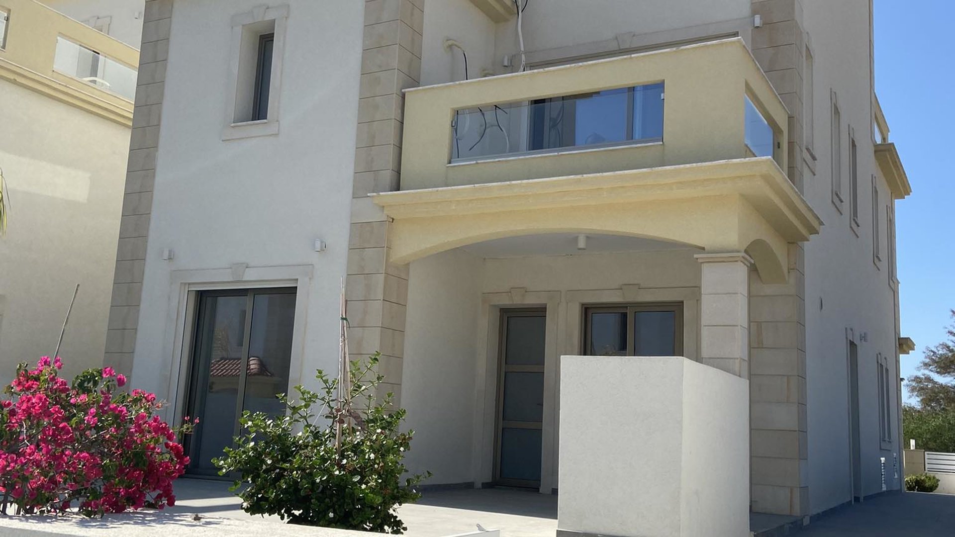 5 chambres Villa à Agios Athanasios, Limassol, Chypre No. 28924