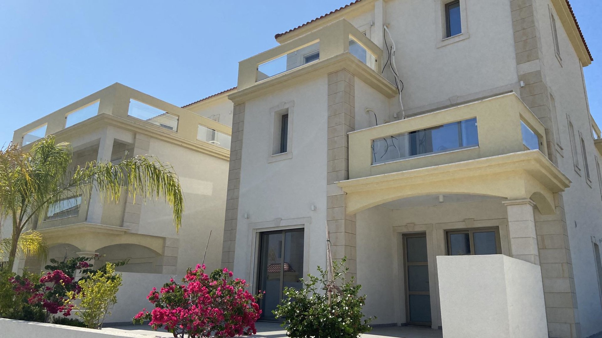 5 chambres Villa à Agios Athanasios, Limassol, Chypre No. 28924