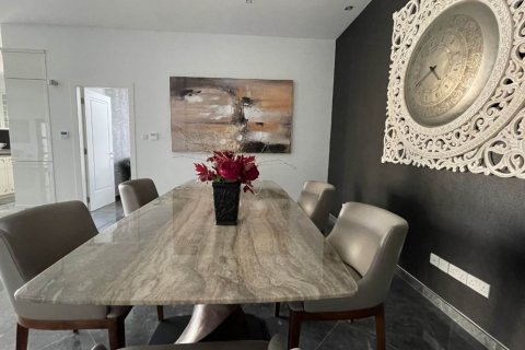 5 chambres Villa à Limassol,  No. 45788 12