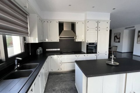 5 chambres Villa à Limassol,  No. 45788 8