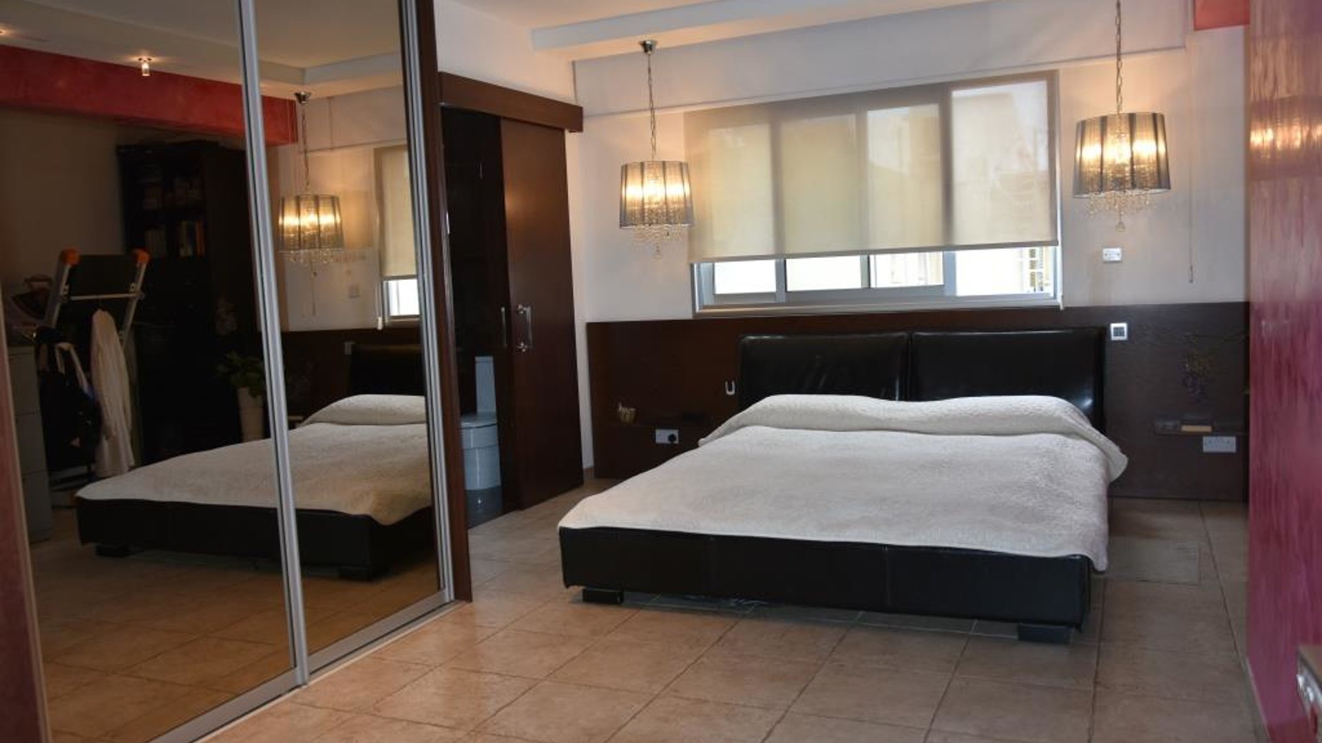 3 bedrooms Apartment in Limassol, Cyprus No. 26032