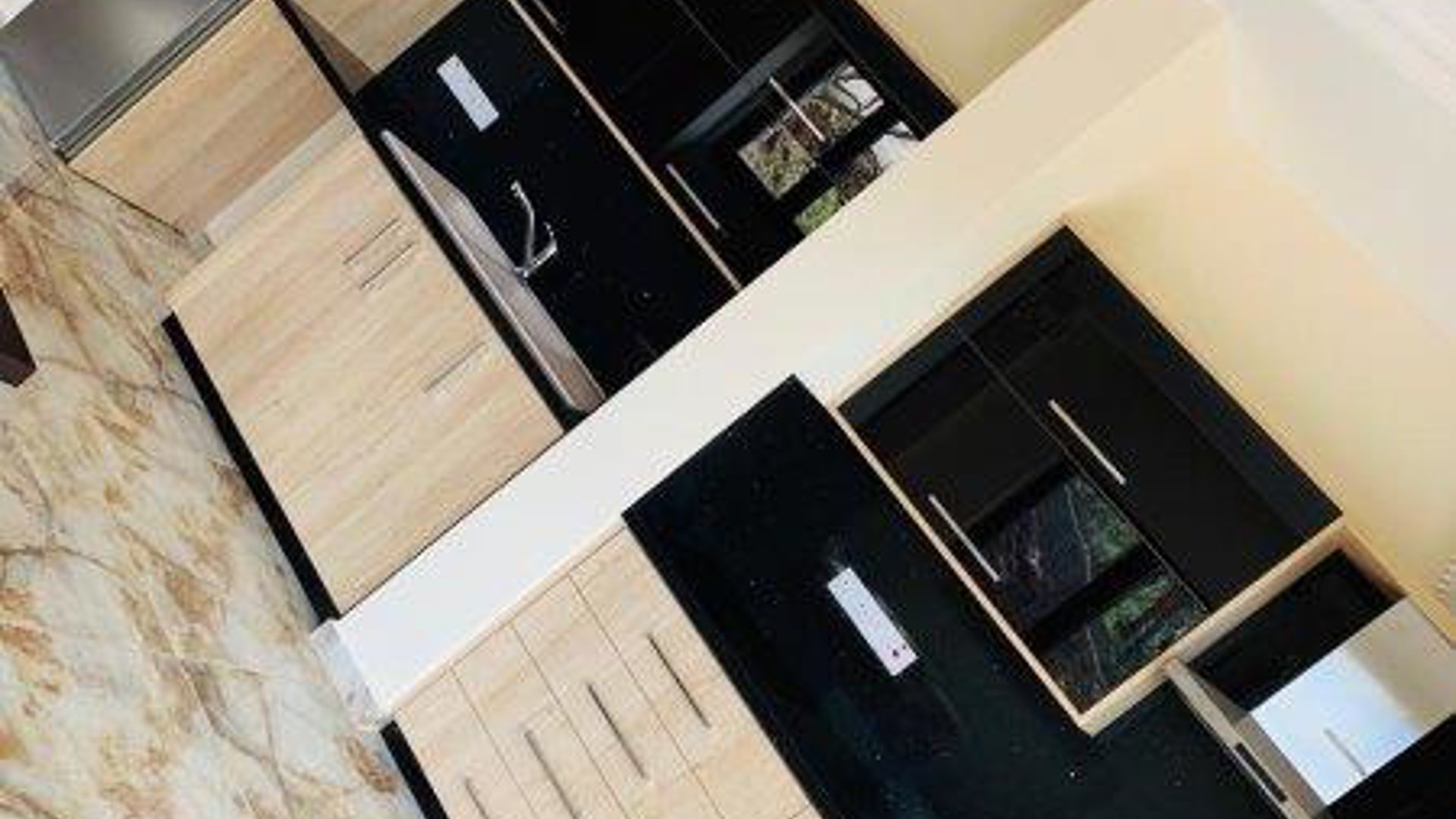 5 bedrooms Apartment in Moniatis, Limassol, Cyprus No. 26036