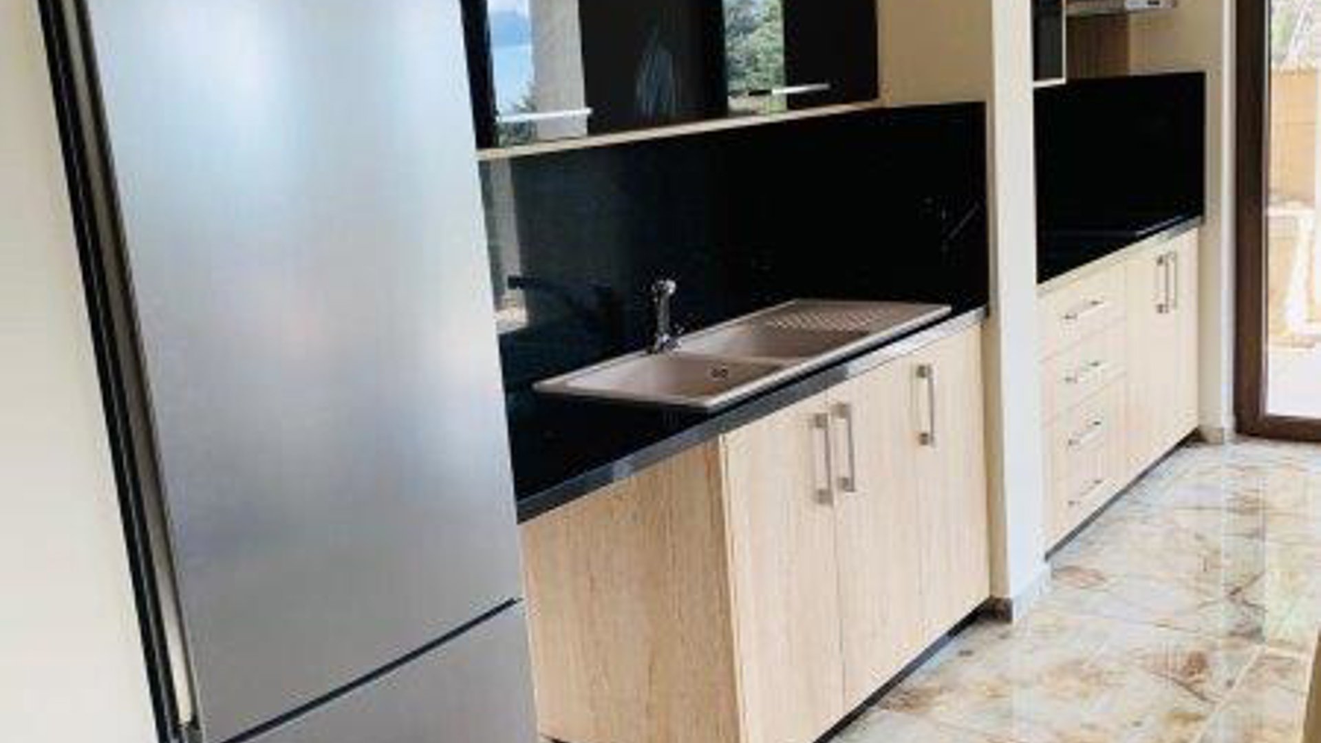 5 bedrooms Apartment in Moniatis, Limassol, Cyprus No. 26036
