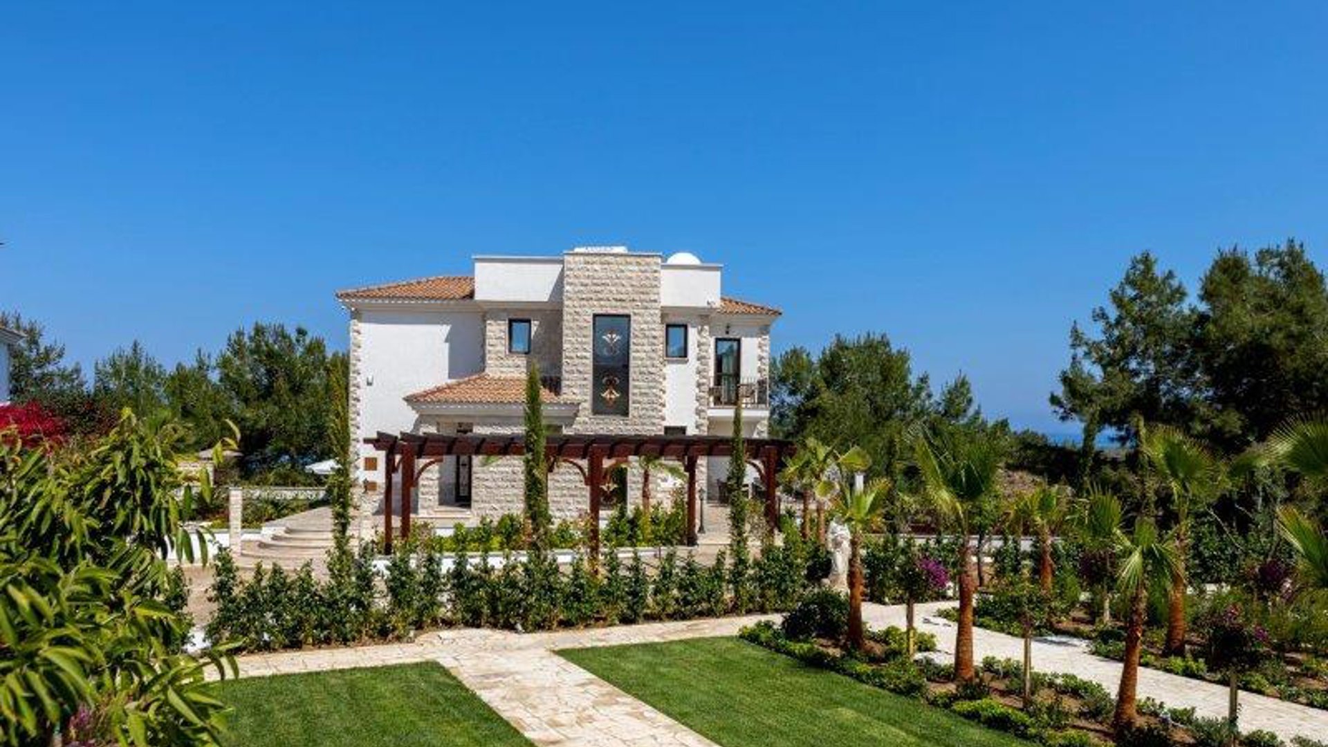 4 bedrooms Villa in Argaka, Paphos, Cyprus No. 26038