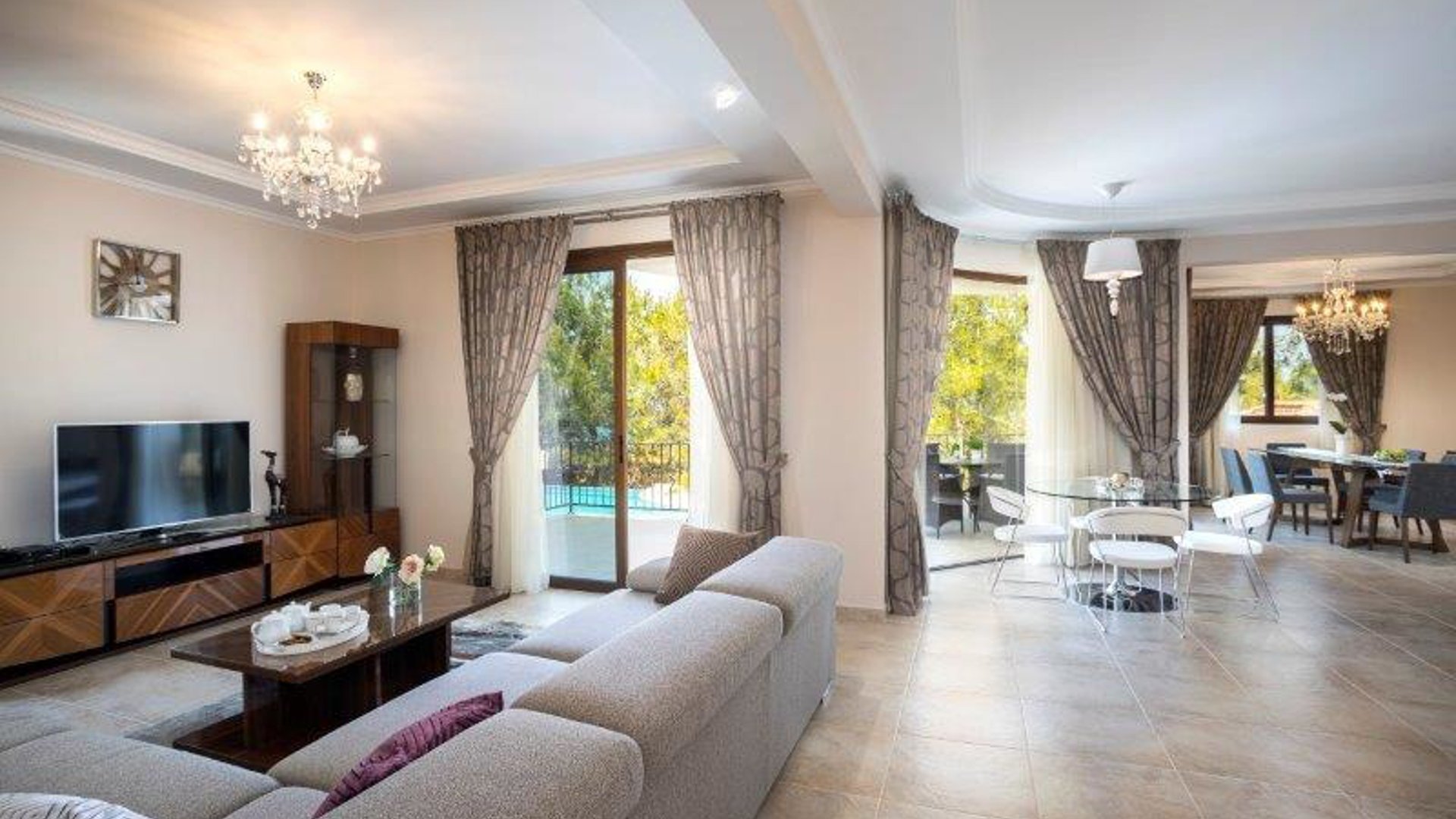 4 bedrooms Villa in Argaka, Paphos, Cyprus No. 26038