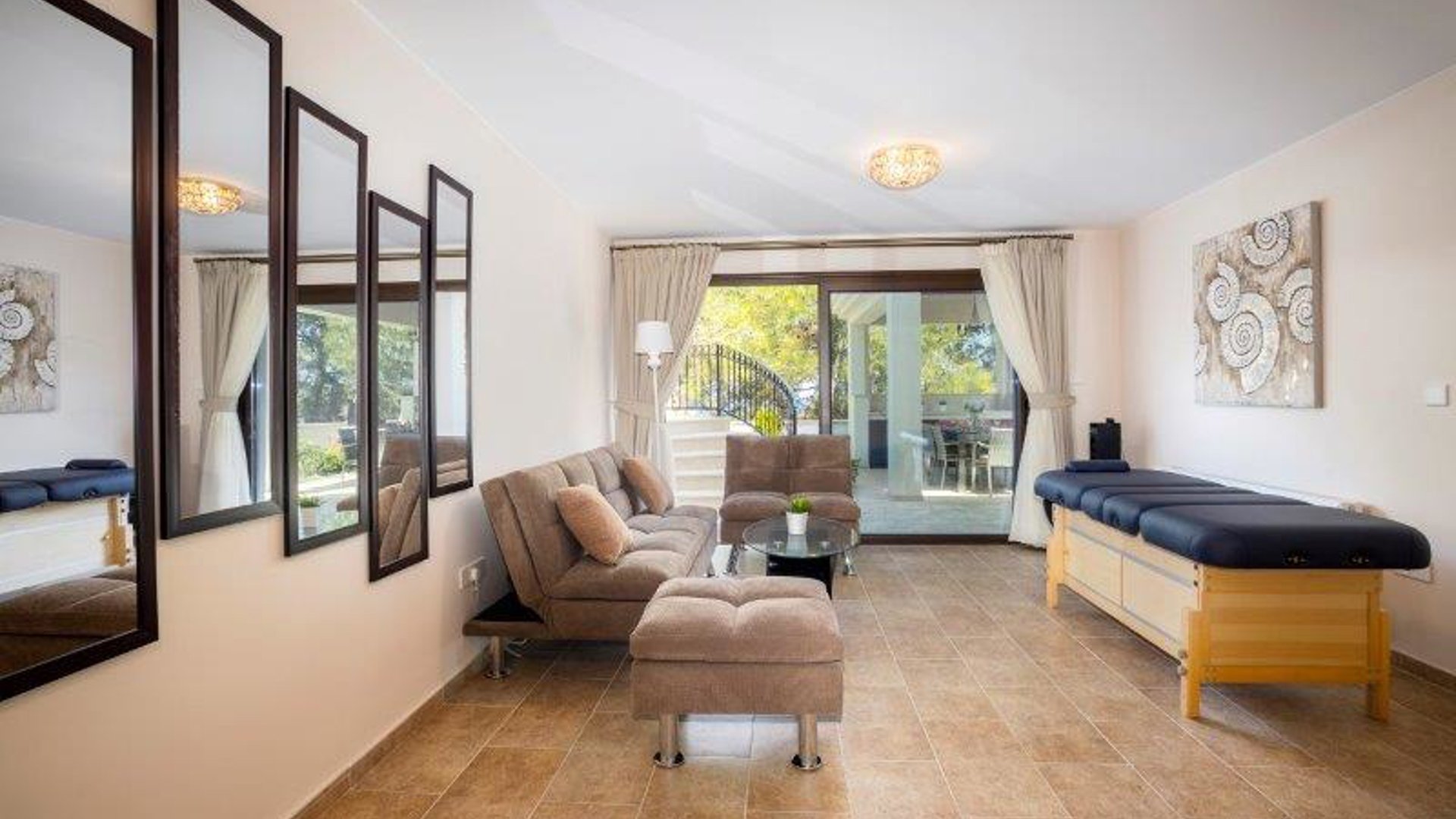 4 bedrooms Villa in Argaka, Paphos, Cyprus No. 26038