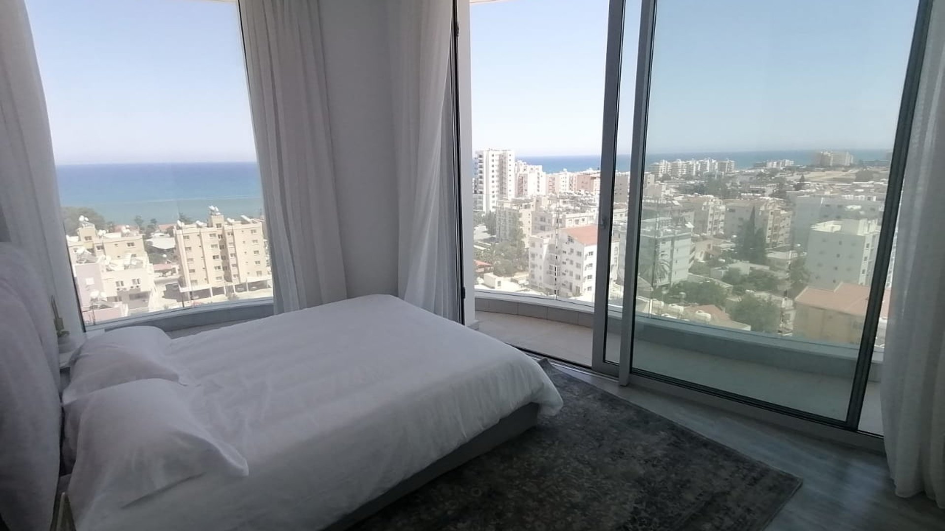 2 chambres Appartement à Larnaca, Larnaka, Chypre No. 26034