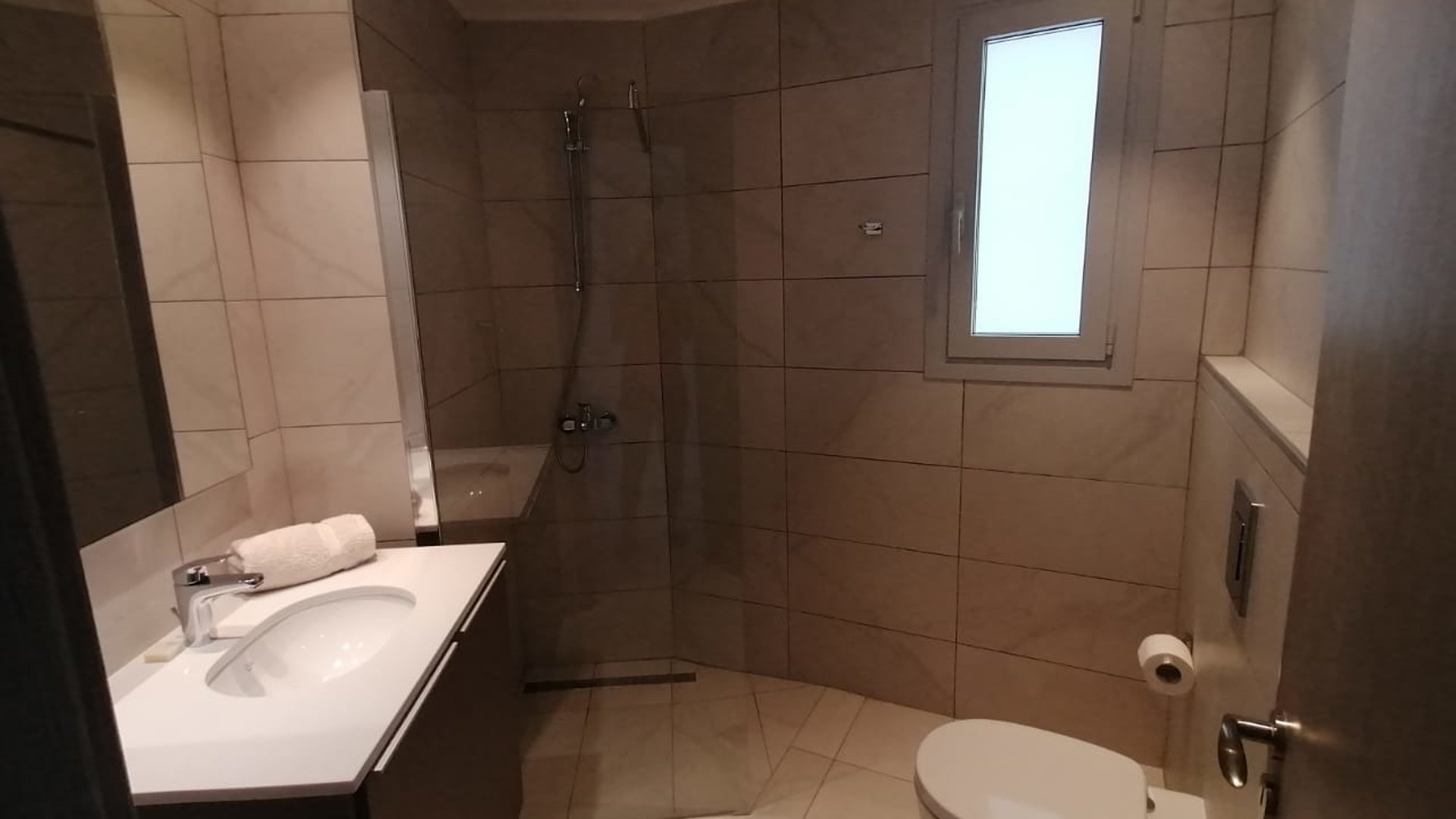 2 chambres Appartement à Larnaca, Larnaka, Chypre No. 26034