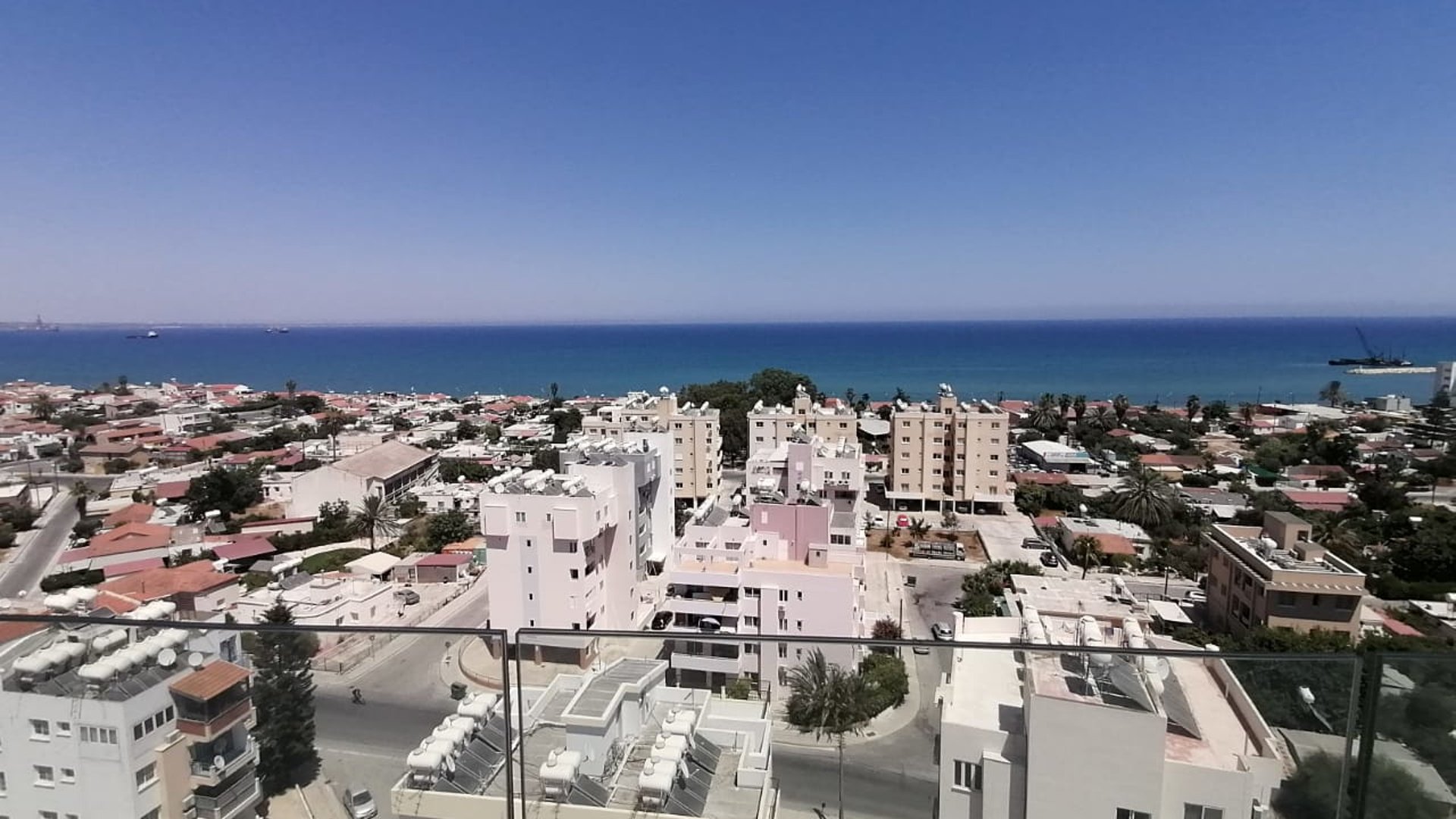 2 chambres Appartement à Larnaca, Larnaka, Chypre No. 26034
