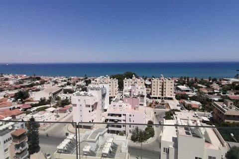 2 chambres Appartement à Larnaca, Larnaka, Chypre No. 26034
