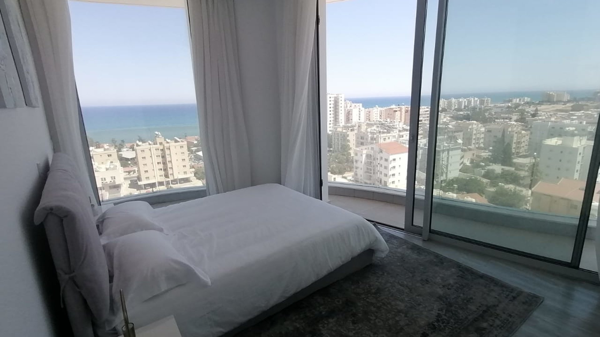 2 chambres Appartement à Larnaca, Larnaka, Chypre No. 26034