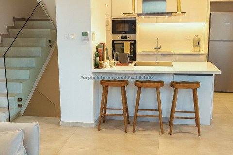 5 bedrooms Villa in Protaras, Ammochostos, No. 39046 3