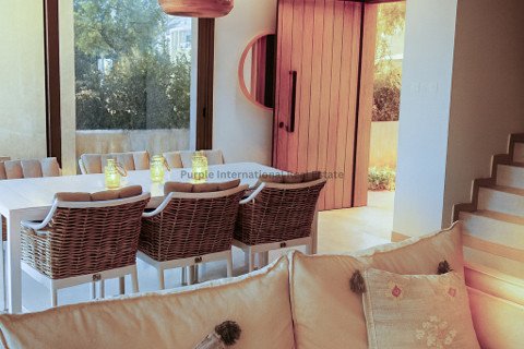 5 bedrooms Villa in Protaras, Ammochostos, No. 39046 5