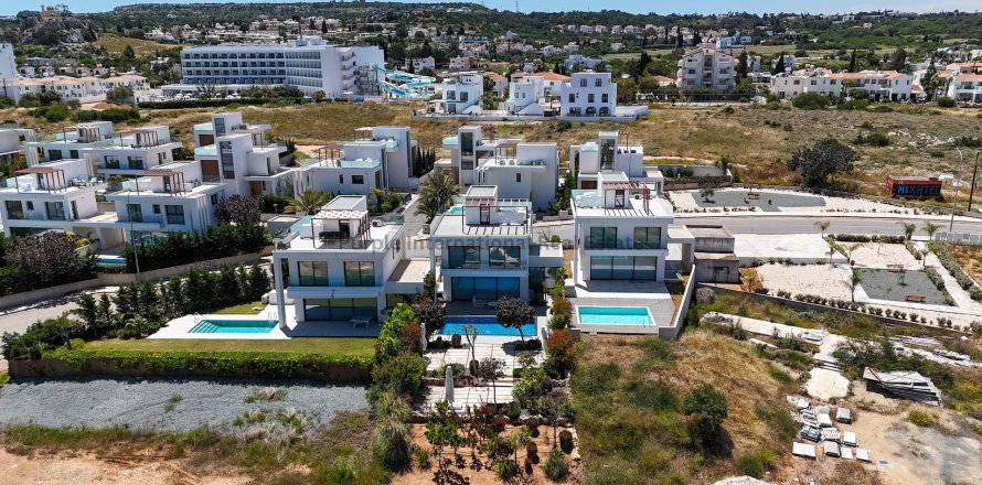 5 chambres Villa à Protaras, Ammochostos, No. 39046