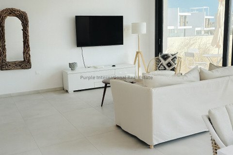 5 bedrooms Villa in Protaras, Ammochostos, No. 39046 4