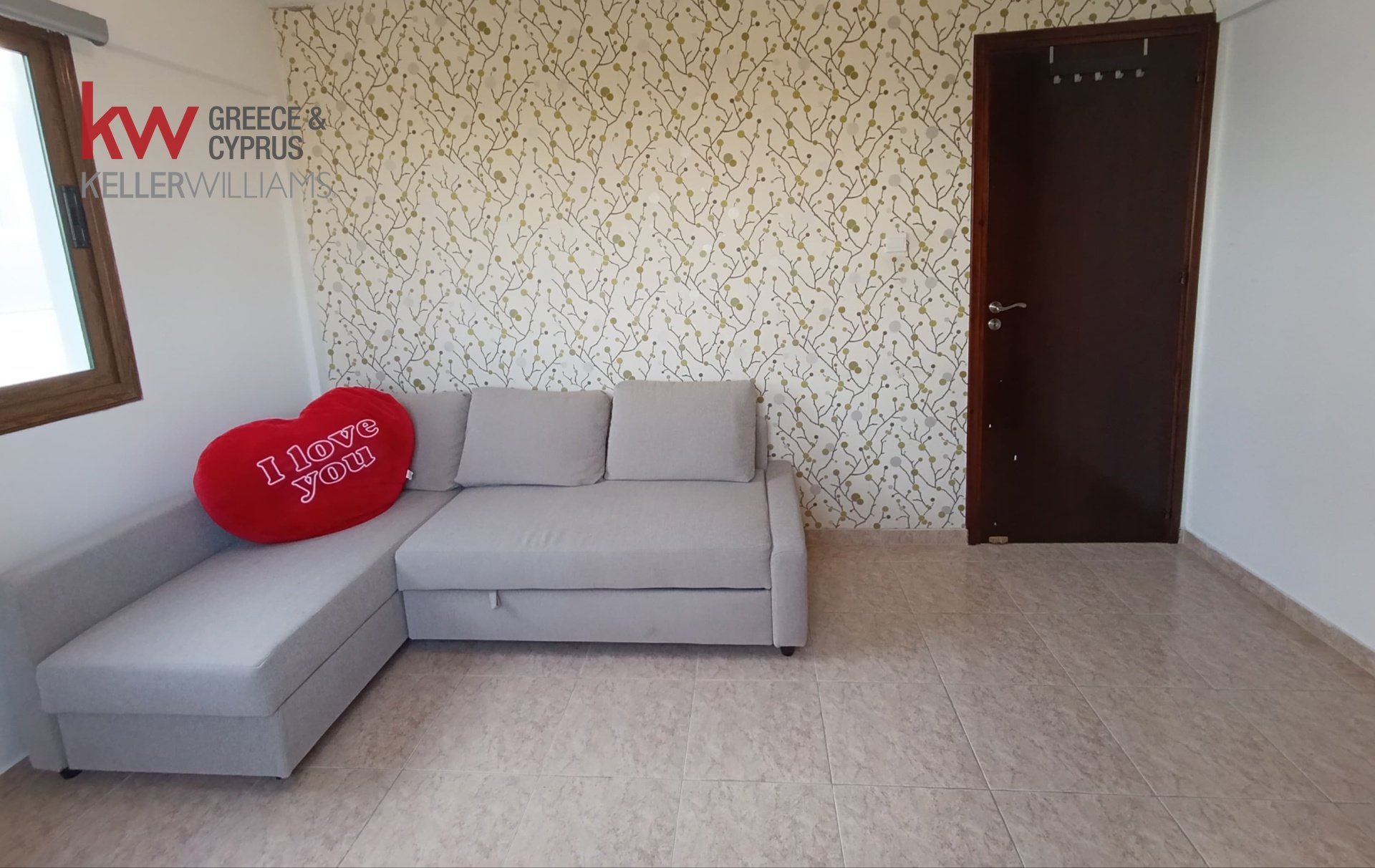 3 bedrooms Apartment in Livadia, Nicosia, Cyprus No. 40545