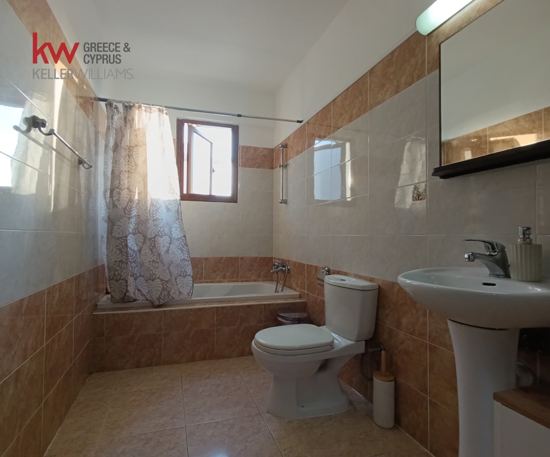 3 bedrooms Apartment in Livadia, Nicosia, Cyprus No. 40545